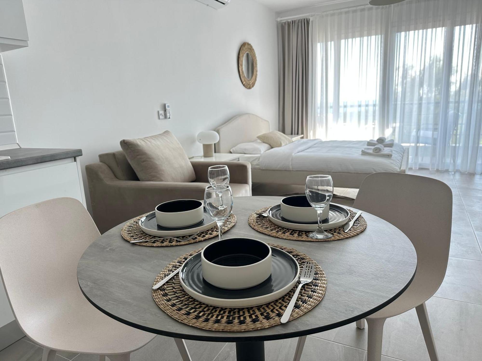 Vokolidha Relaxing Apartaments Near The Sea מראה חיצוני תמונה